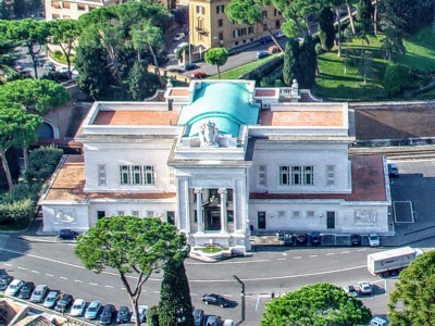 Vatican City StateVatican train station (Source: https://www.walksinrome.com/blog/vatican-city-railway-station)